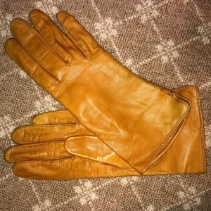 Yellow Coach Gloves